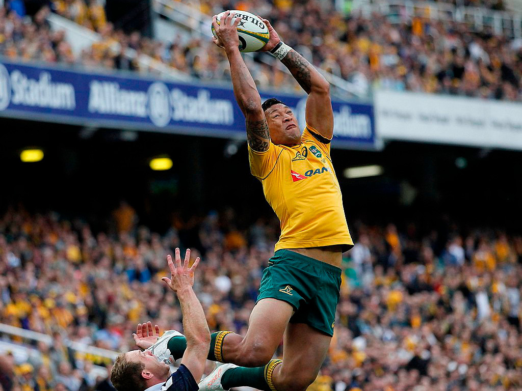 Folau leaps Australia v Scotland 2017